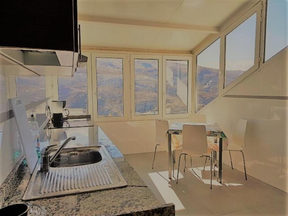 Todosierranevada - Duplex 4 Dormitorios - Vistas Espectaculares A La Montana เซียร์ราเนบาดา ภายนอก รูปภาพ